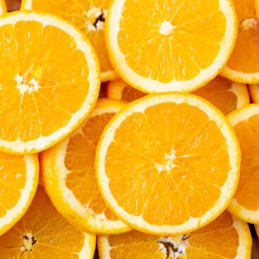 Orange dans corbeille de fruits entreprise