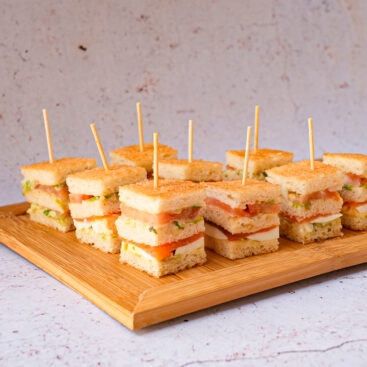 mini-clubs-sandwichs-saumon